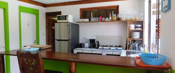 Airbnb Rbnb logement privé cuisine équipée louer nuitée famille chambre