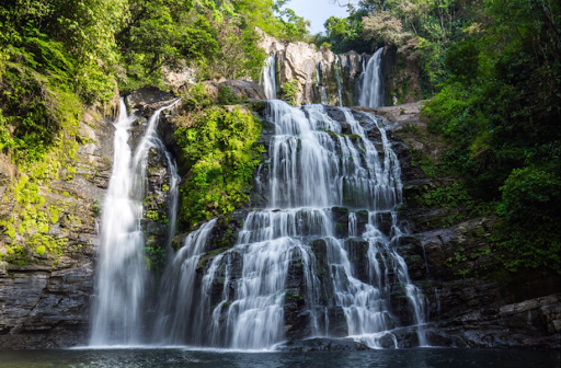 Dominical, Cascade, Nauyaca, Costa Rica, baignade, activité, piscine, rafraichir