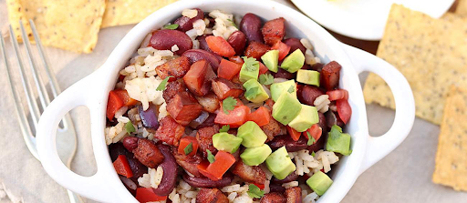 Chifrijo plat apéritif à partager au Costa Rica