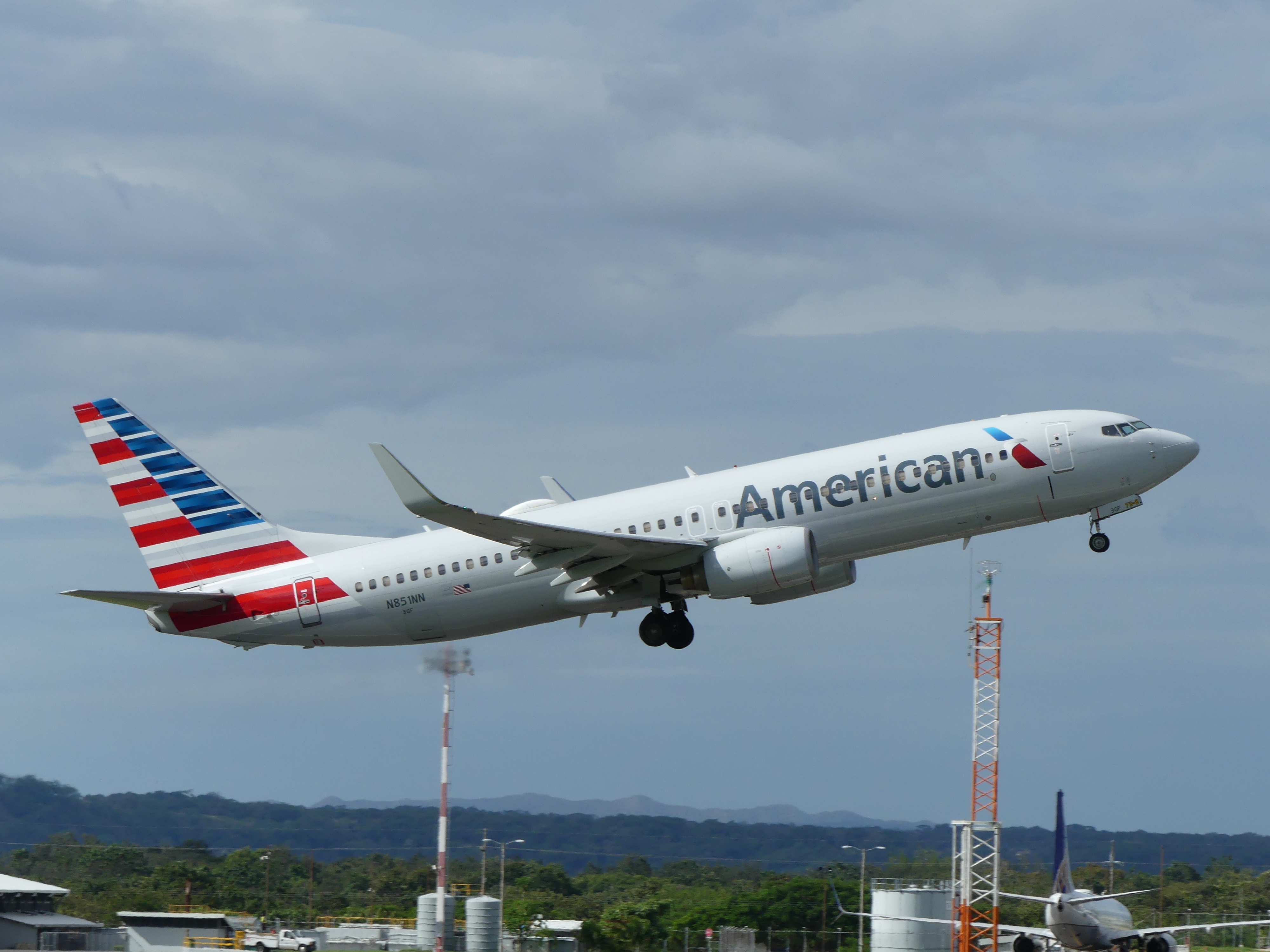 costa rica, aéroport lir, vols, avions, american airlines